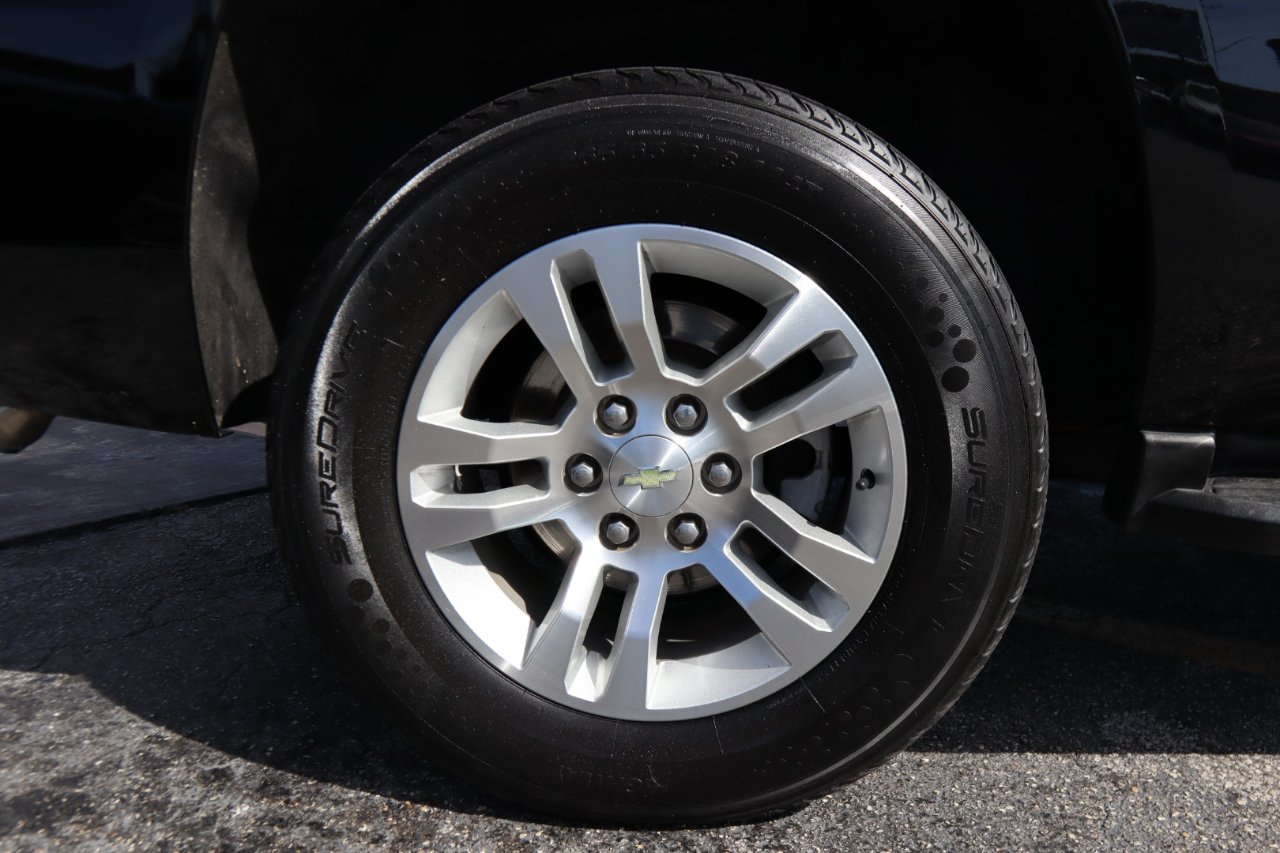 Chevrolet Tahoe 2WD 4dr LT 2015