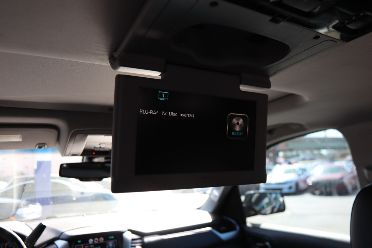 Chevrolet Tahoe 2WD 4dr LT 2015