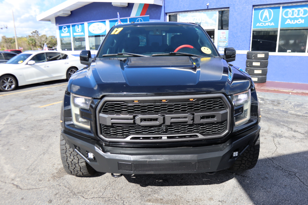Ford F-150 Raptor 4WD SuperCrew 5.5' Box 2017