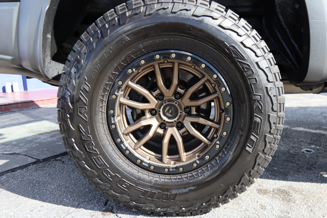 Ford F-150 Raptor 4WD SuperCrew 5.5' Box 2017