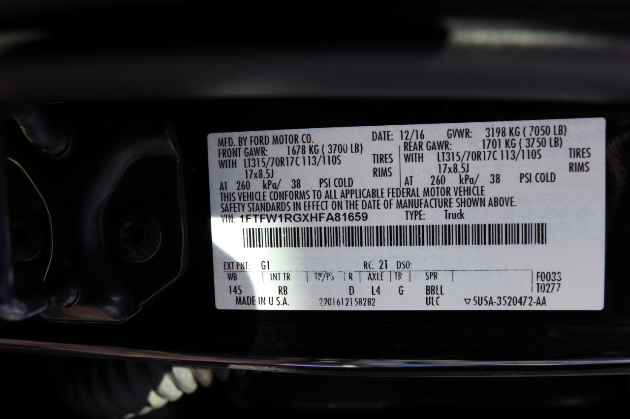 Ford F-150 Raptor 4WD SuperCrew 5.5' Box 2017