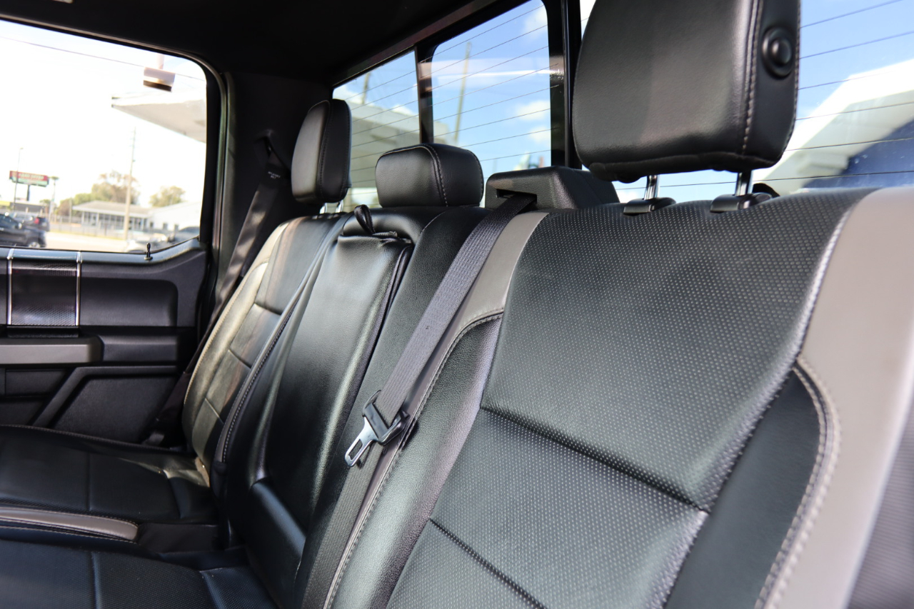 Ford F-150 Raptor 4WD SuperCrew 5.5' Box 2017