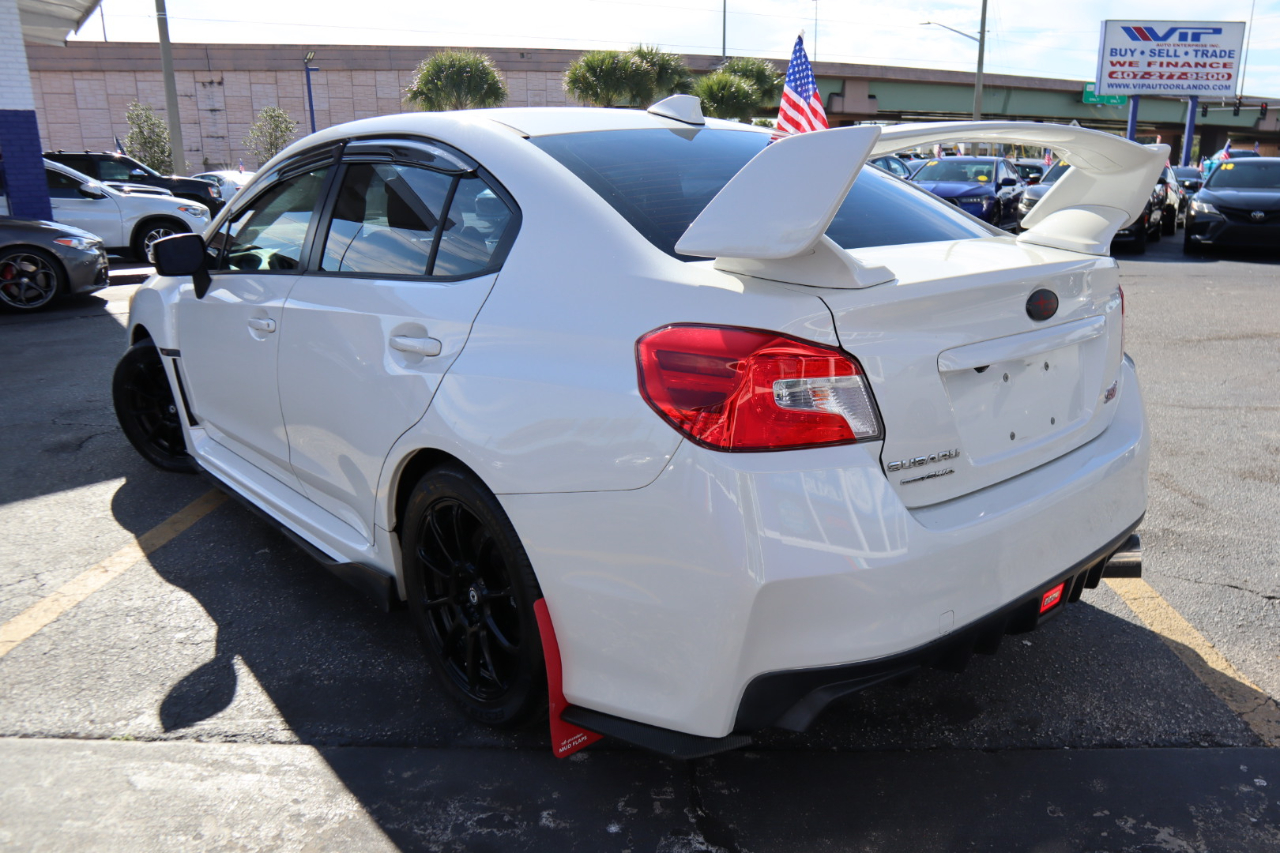 Subaru WRX STI 4dr Sdn 2015