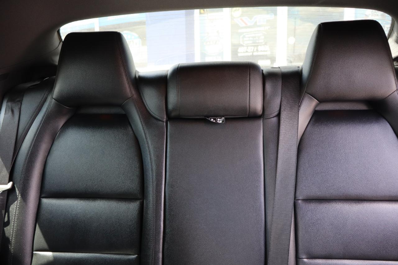 Mercedes-Benz CLA-Class 4dr Sdn CLA 250 FWD 2014