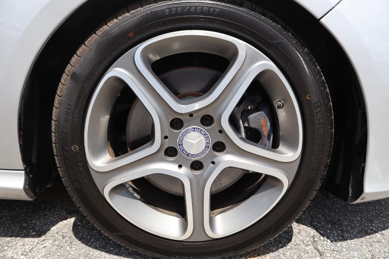 Mercedes-Benz CLA-Class 4dr Sdn CLA 250 FWD 2014