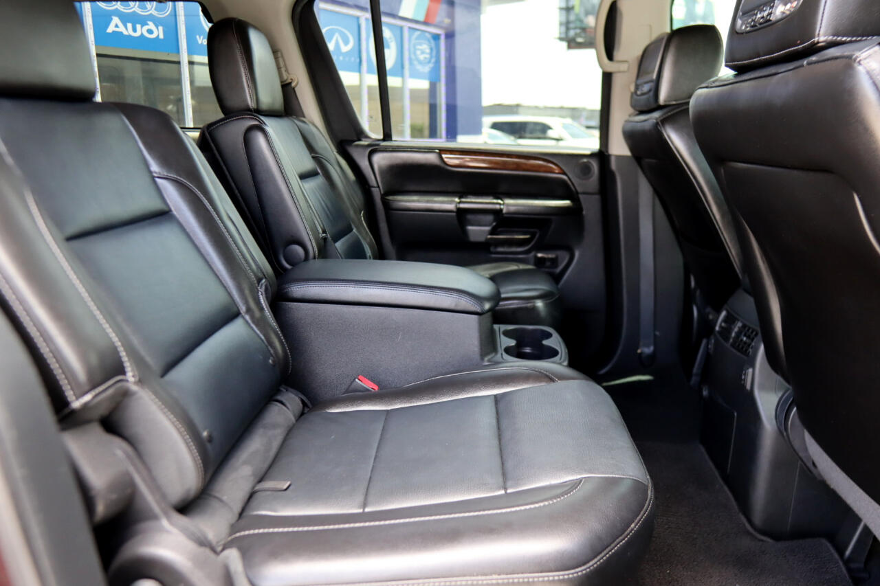 Nissan Armada 2WD 4dr Platinum 2013 Nissan Armada 2WD 4dr Platinum 2013