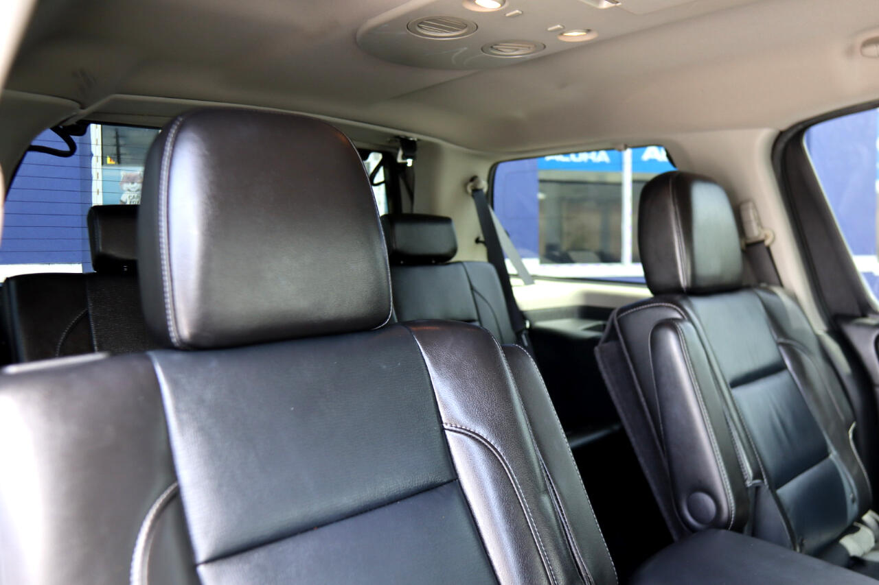 Nissan Armada 2WD 4dr Platinum 2013 Nissan Armada 2WD 4dr Platinum 2013