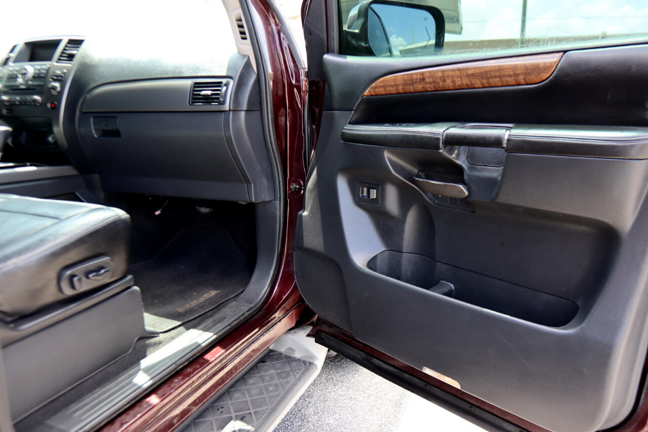 Nissan Armada 2WD 4dr Platinum 2013 Nissan Armada 2WD 4dr Platinum 2013