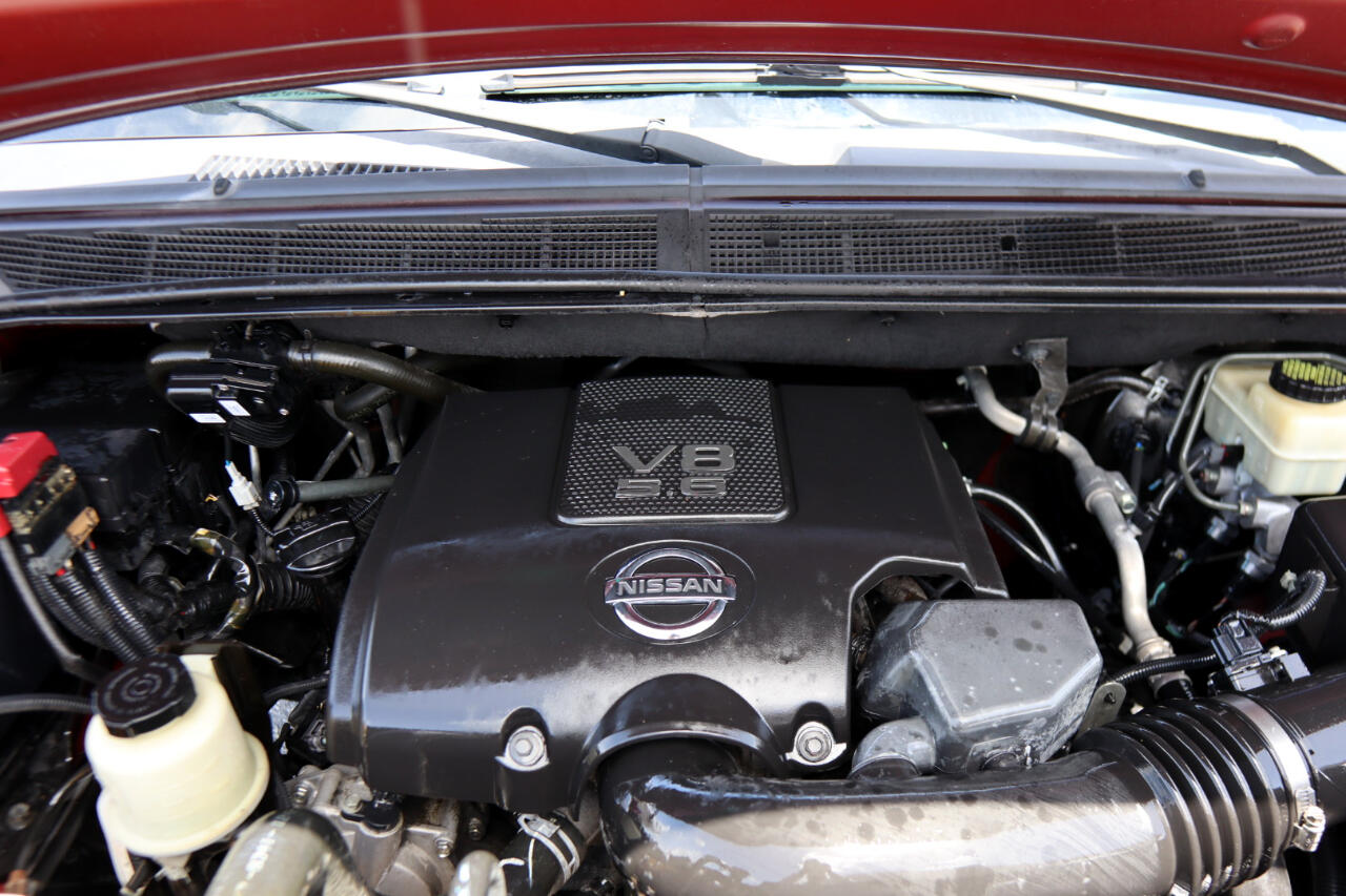 Nissan Armada 2WD 4dr Platinum 2013 Nissan Armada 2WD 4dr Platinum 2013