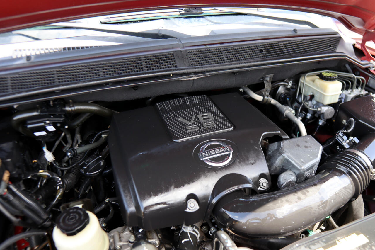 Nissan Armada 2WD 4dr Platinum 2013 Nissan Armada 2WD 4dr Platinum 2013