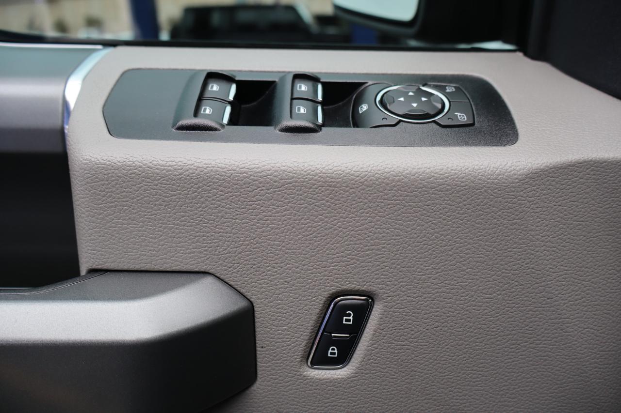 Ford F-150 Lariat 2WD SuperCrew 5.5' Box 2018