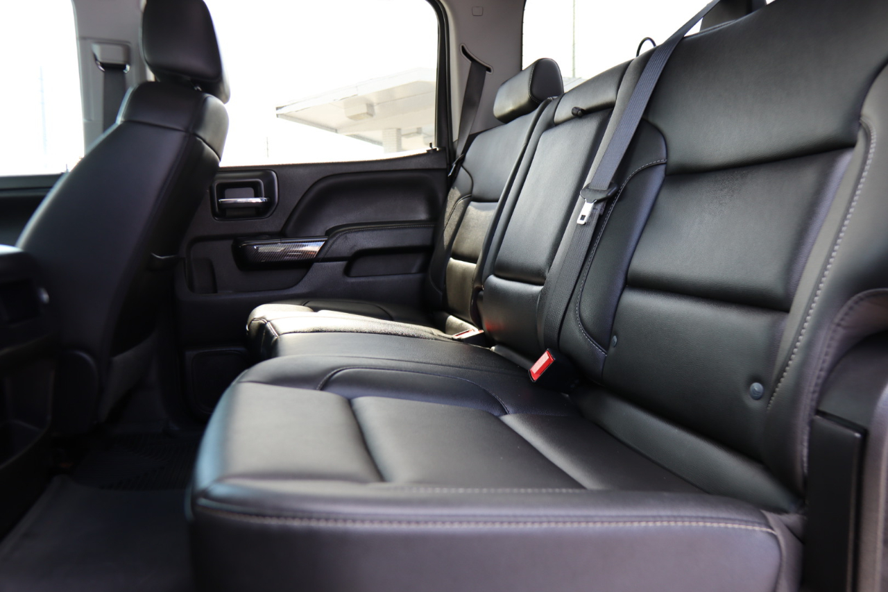 GMC Sierra 1500 4WD Crew Cab 143.5" SLT 2018 GMC Sierra 1500 4WD Crew Cab 143.5" SLT 2018