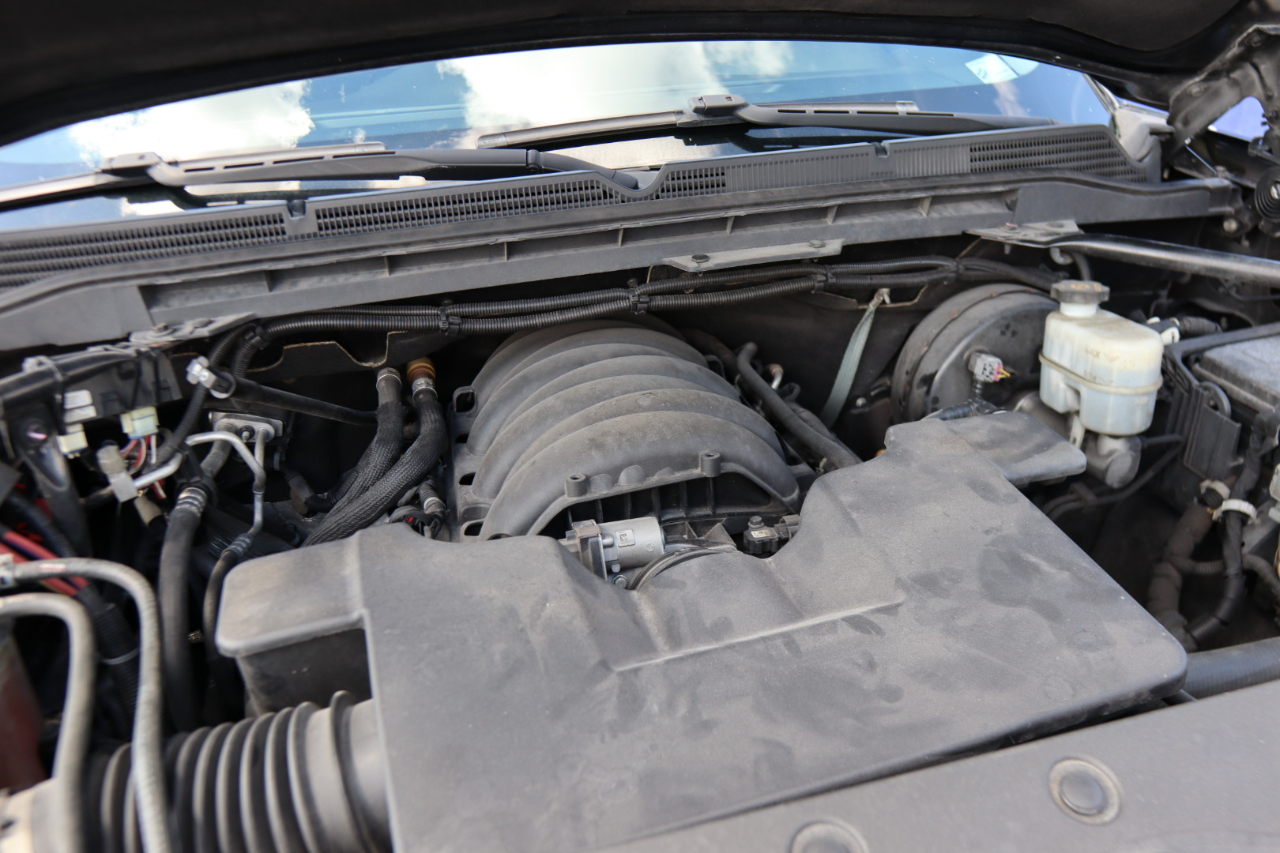 GMC Sierra 1500 4WD Crew Cab 143.5" SLT 2018 GMC Sierra 1500 4WD Crew Cab 143.5" SLT 2018