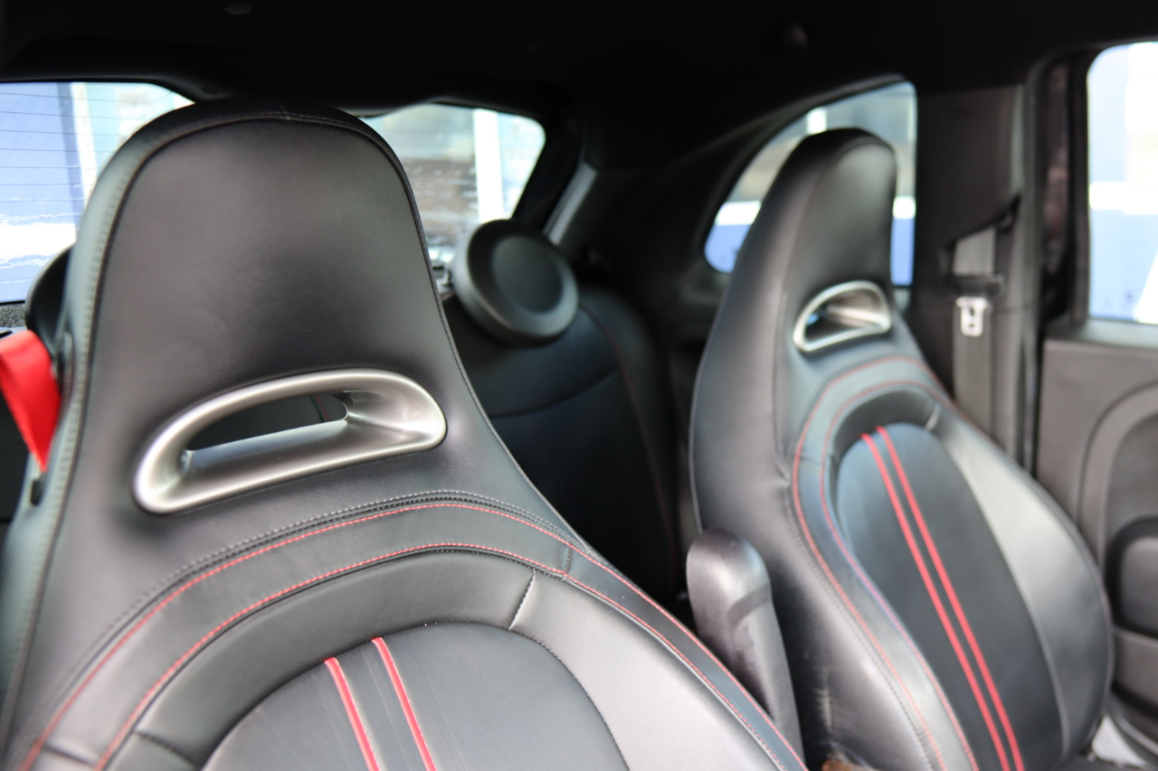 Fiat 500 2dr HB Abarth 2015 Fiat 500 2dr HB Abarth 2015