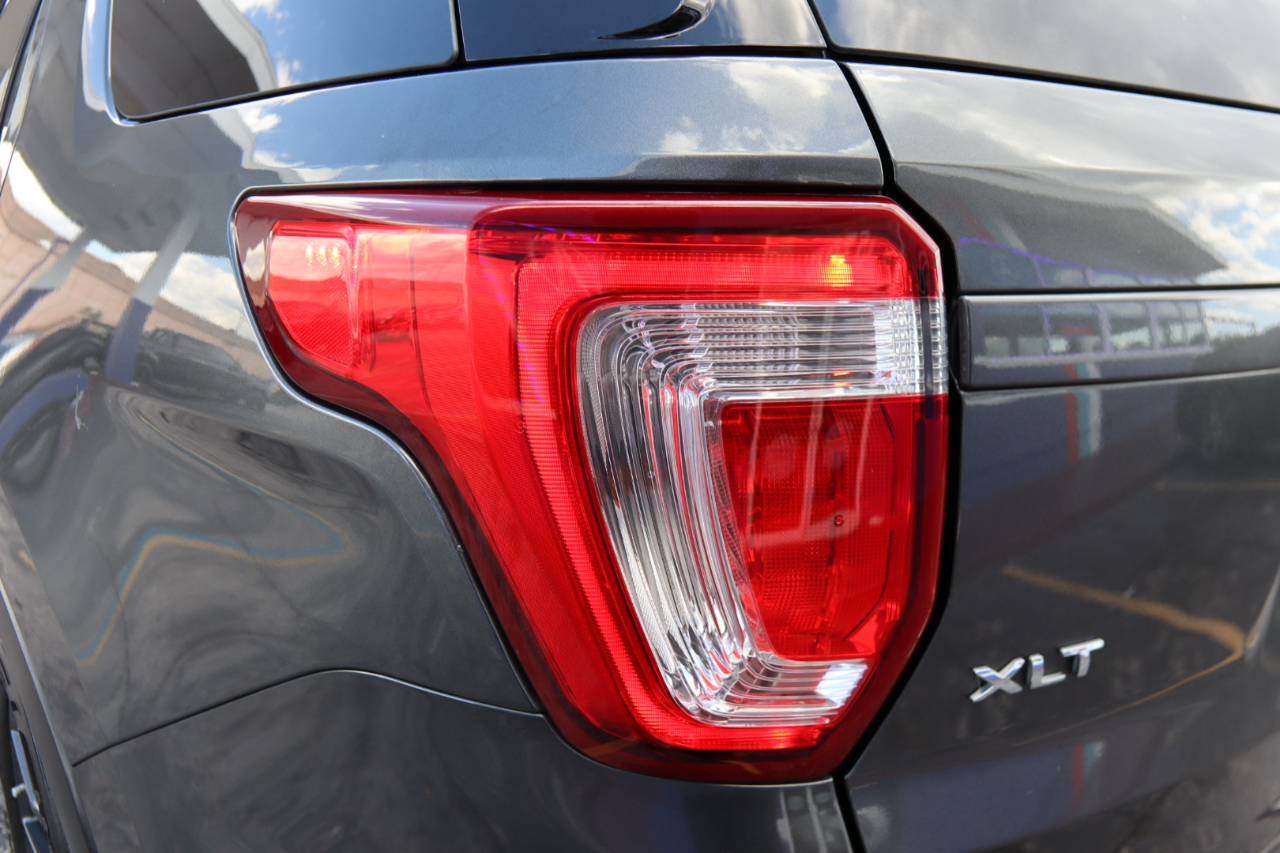 Ford Explorer XLT FWD 2018 Ford Explorer XLT FWD 2018