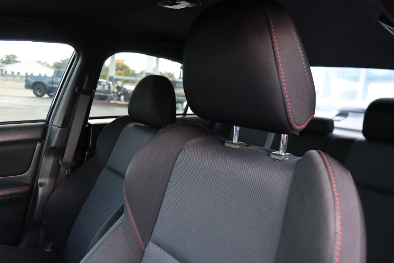 2016 Subaru WRX Base photo 18