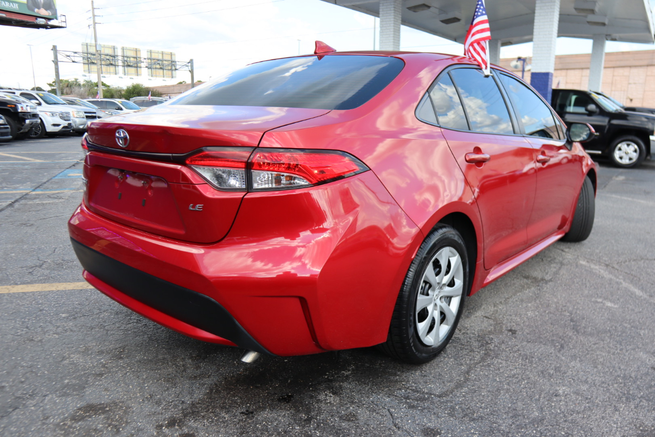 2020 Toyota Corolla LE photo 7