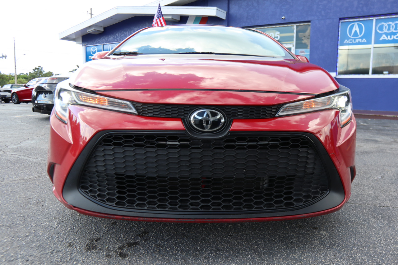 2020 Toyota Corolla LE photo 14