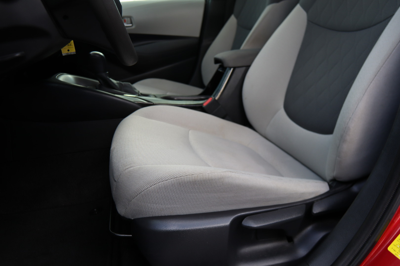 2020 Toyota Corolla LE photo 20
