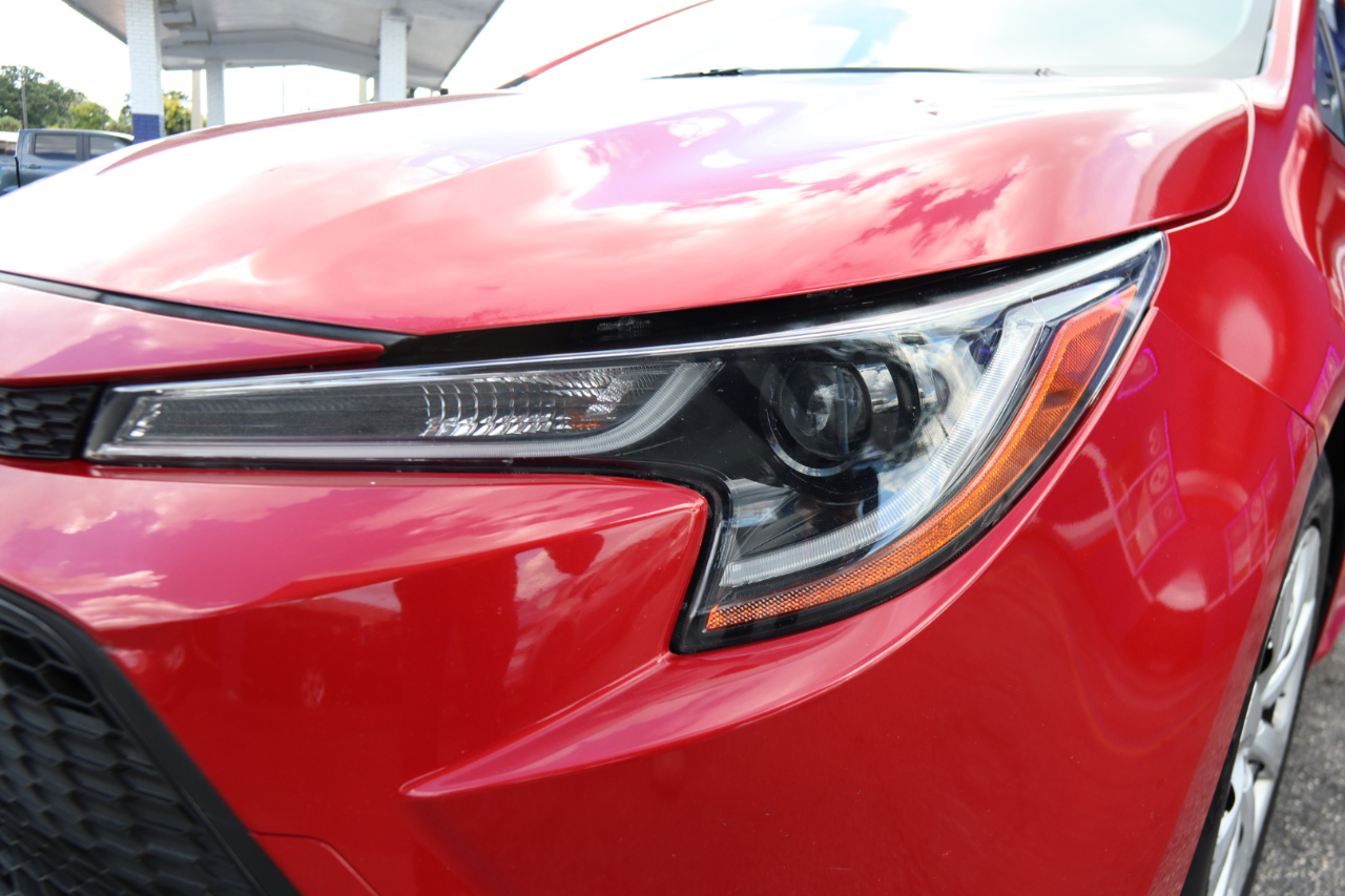 2020 Toyota Corolla LE photo 44