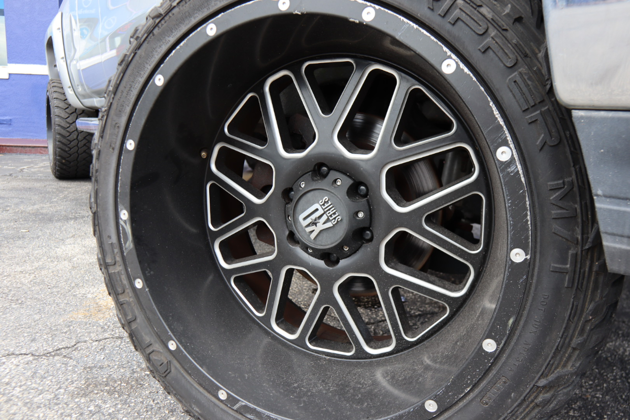 2014 Chevrolet Silverado 1500 photo 3