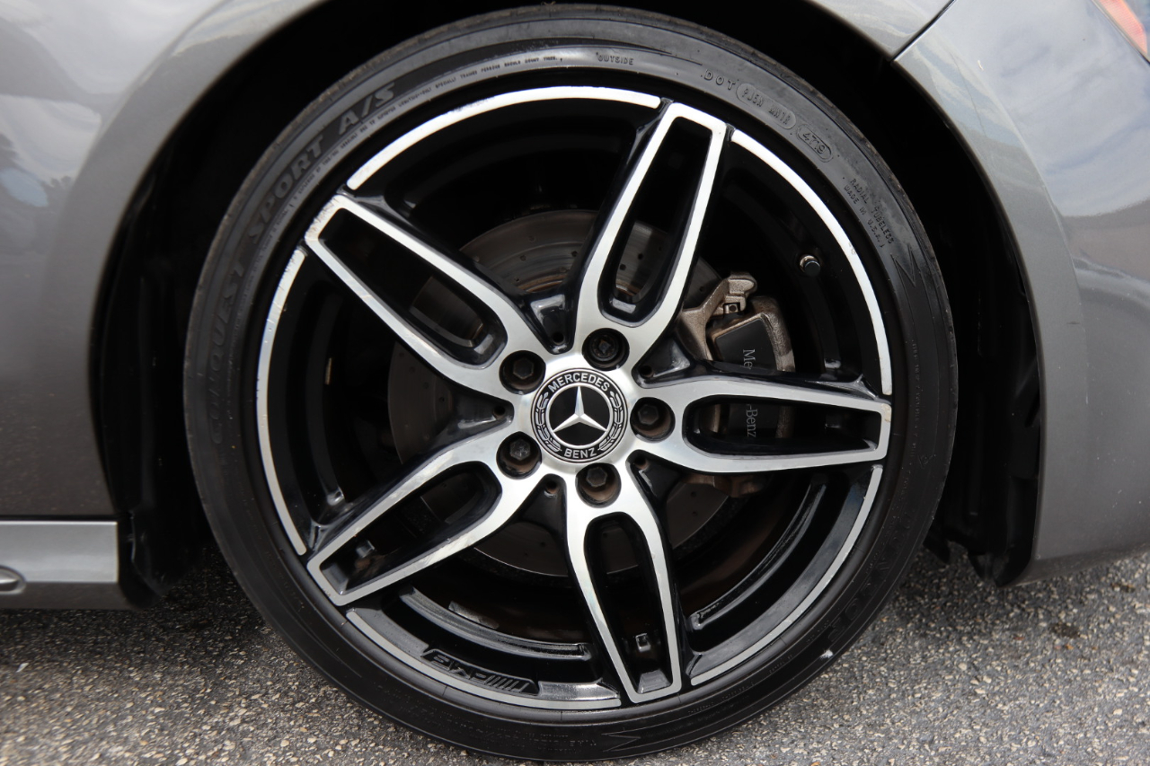 2018 Mercedes Benz CLA 250 photo 15
