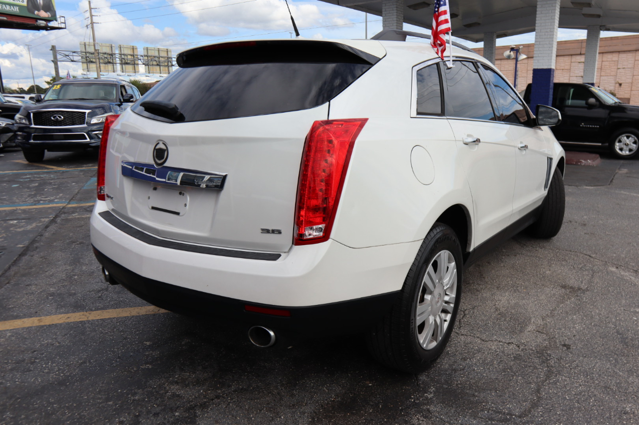 2013 Cadillac SRX Base photo 4