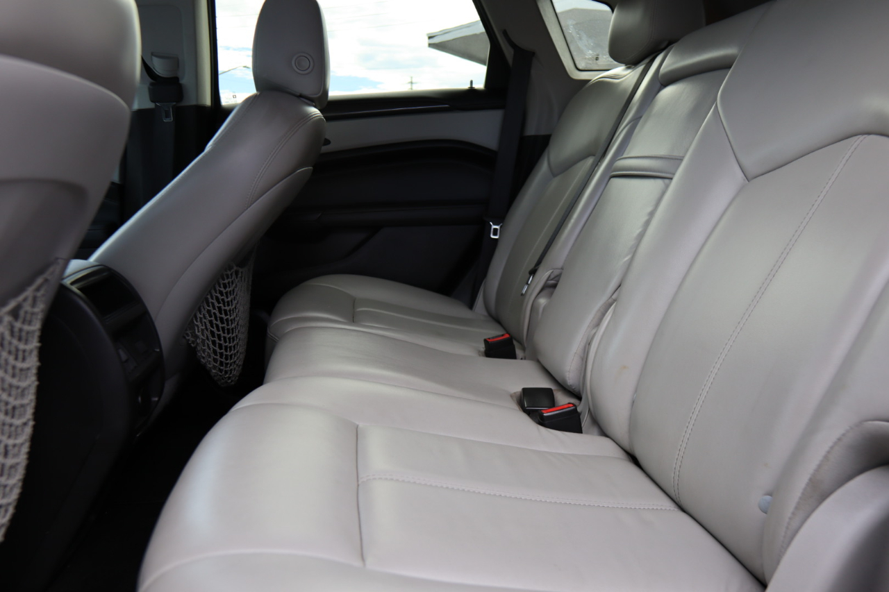 2013 Cadillac SRX Base photo 23