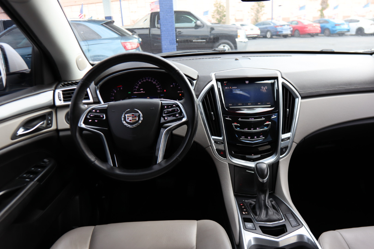 2013 Cadillac SRX Base photo 26