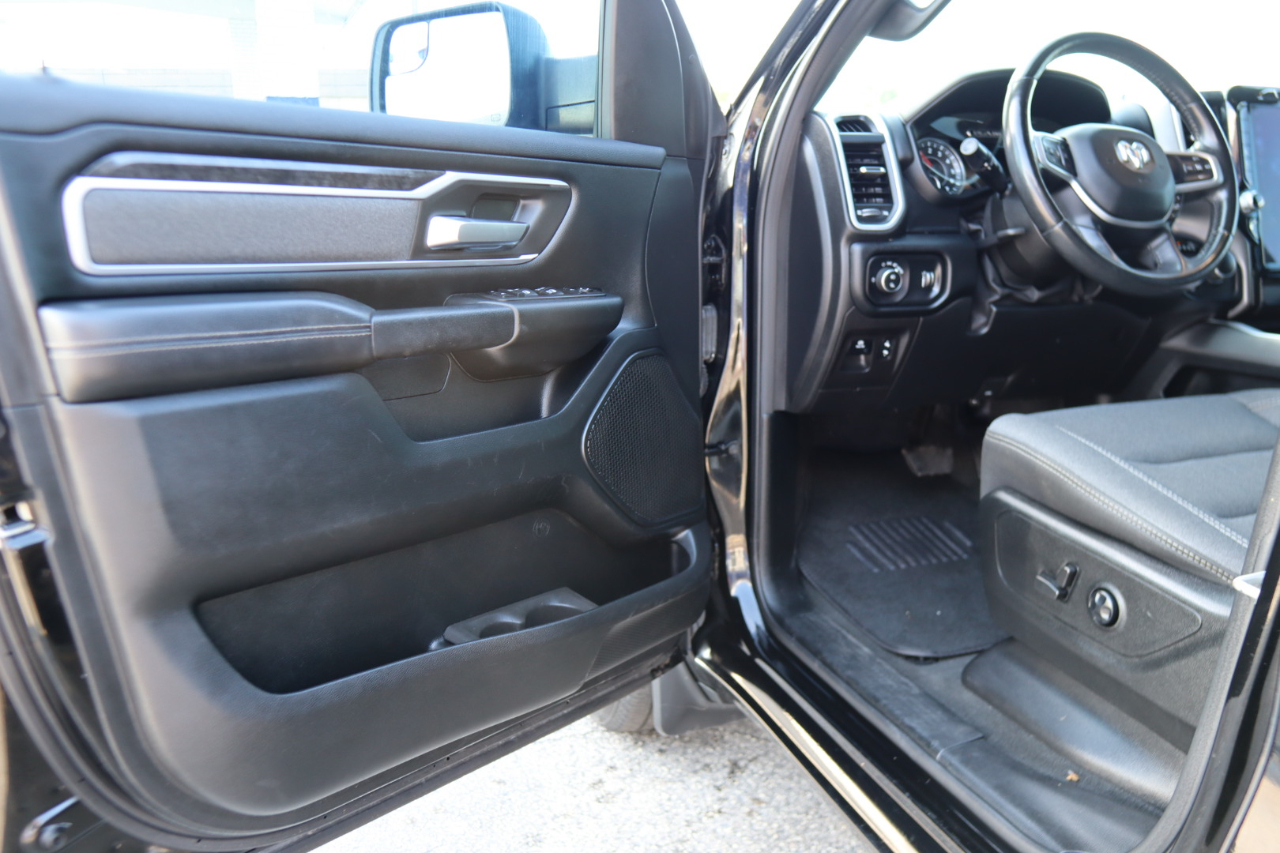 2021 Ram 1500 Big Horn photo 17