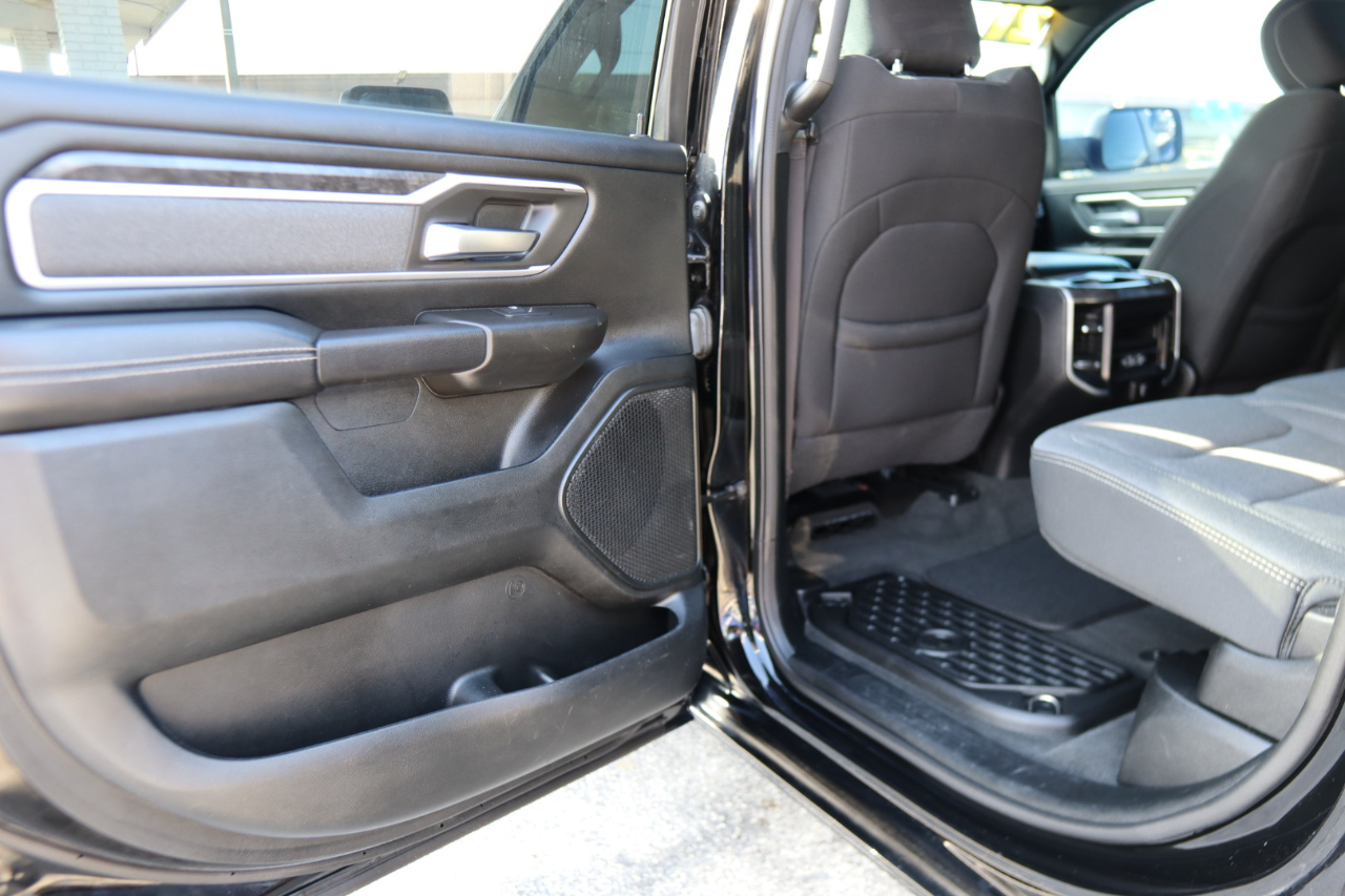 2021 Ram 1500 Big Horn photo 23