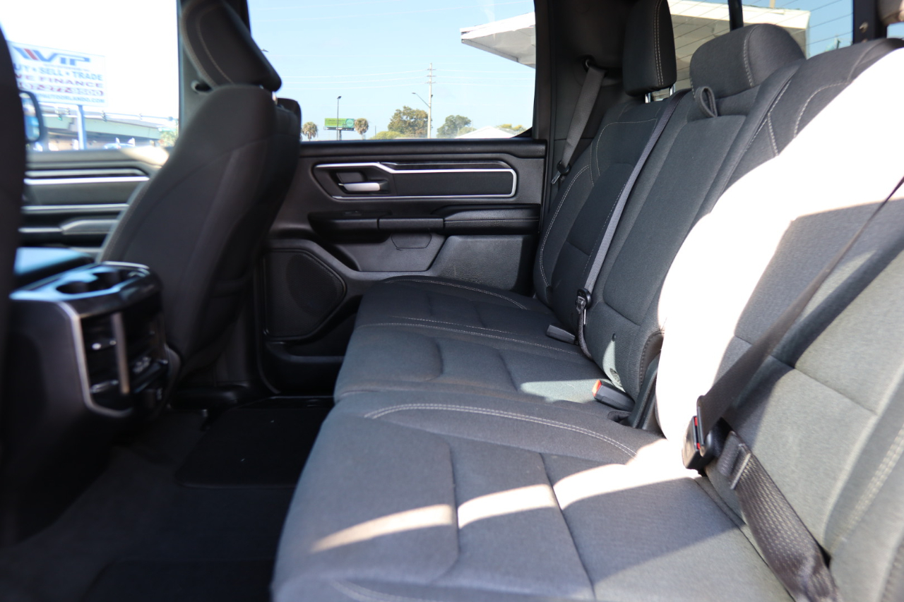 2021 Ram 1500 Big Horn photo 24
