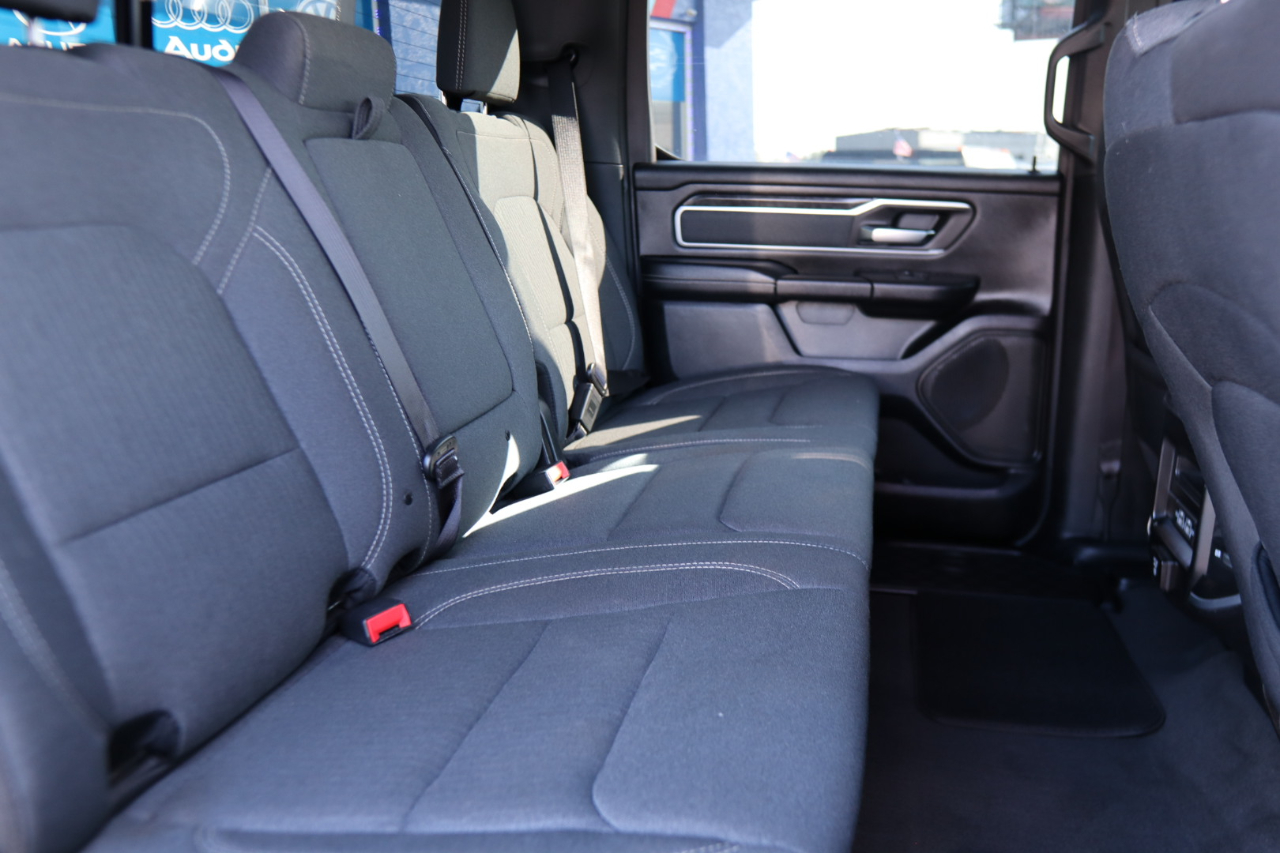 2021 Ram 1500 Big Horn photo 31
