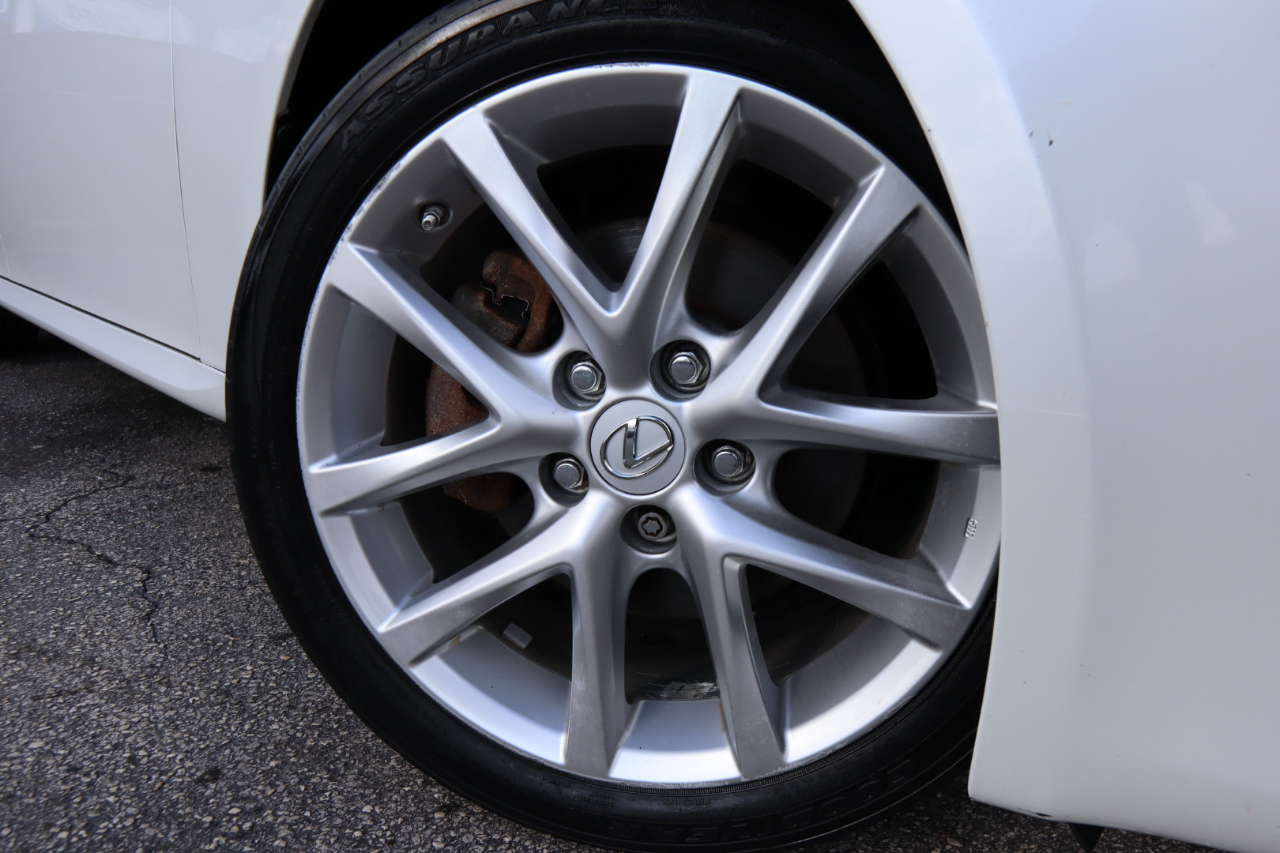 2012 Lexus IS 250 AWD photo 3