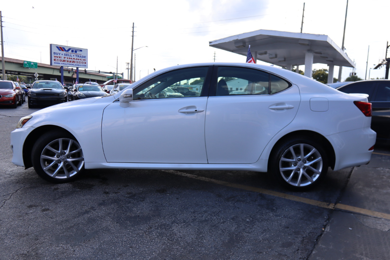 2012 Lexus IS 250 AWD photo 9