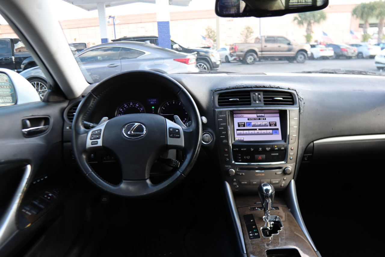 2012 Lexus IS 250 AWD photo 28