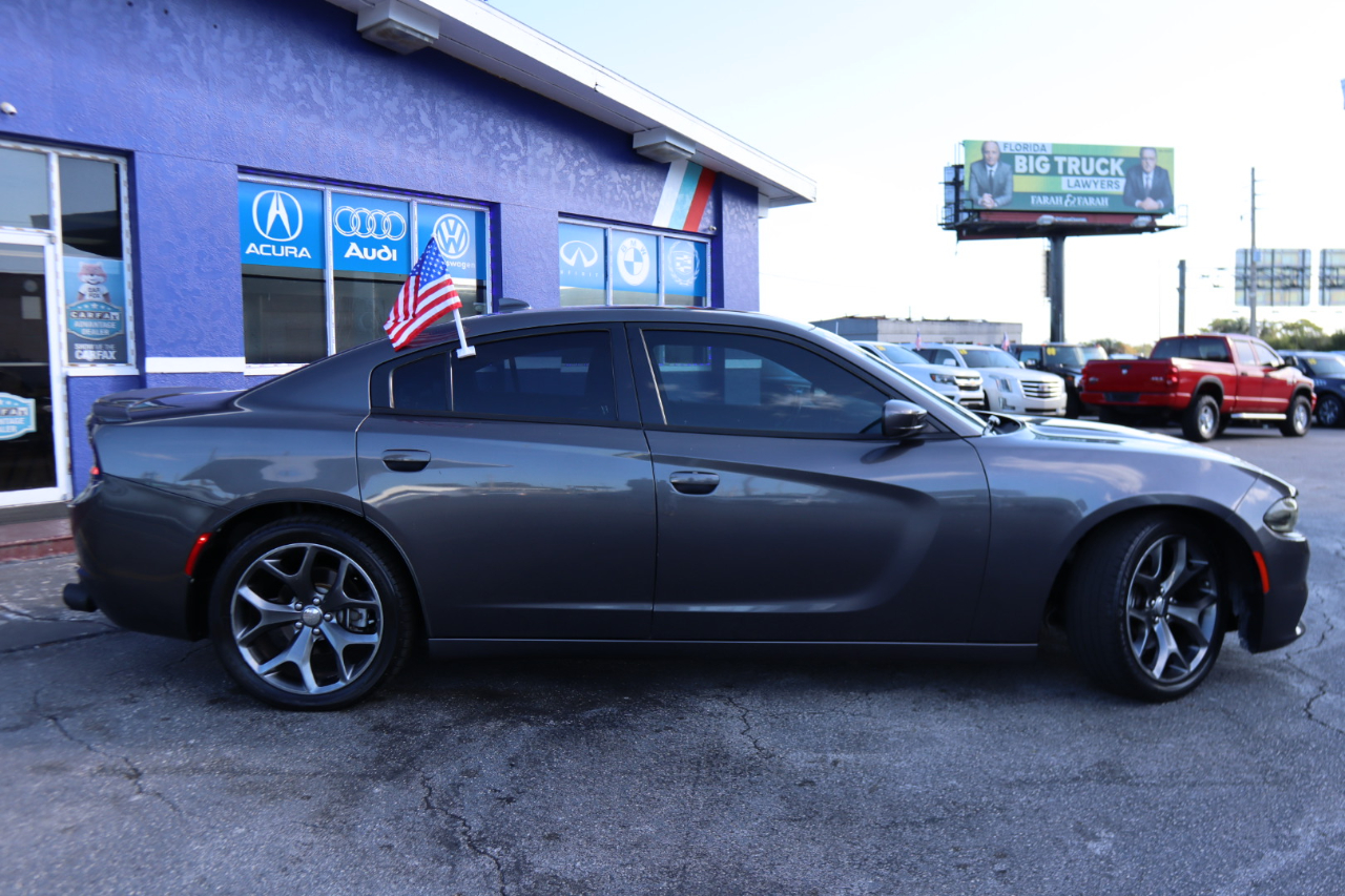 Dodge Charger 4dr Sdn RT RWD 2015 Dodge Charger 4dr Sdn RT RWD 2015