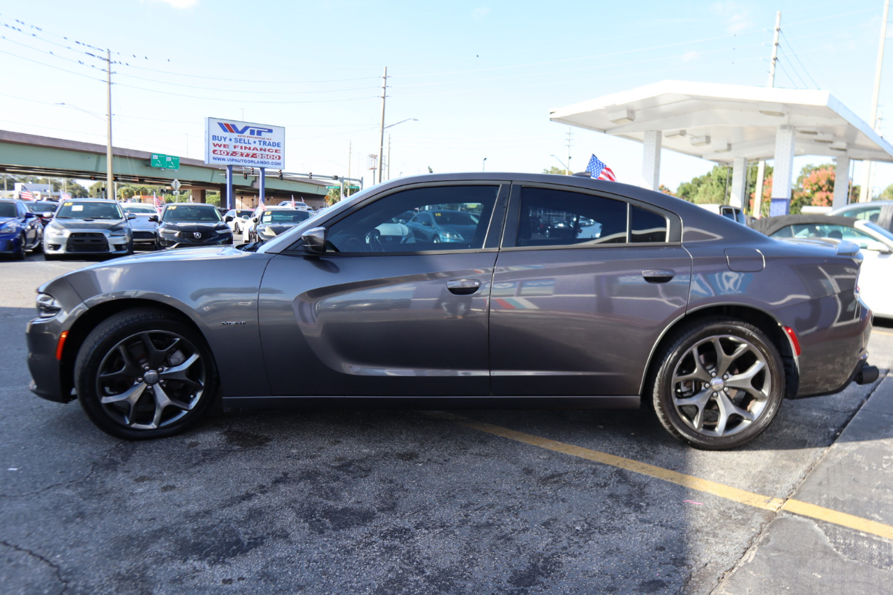 Dodge Charger 4dr Sdn RT RWD 2015 Dodge Charger 4dr Sdn RT RWD 2015