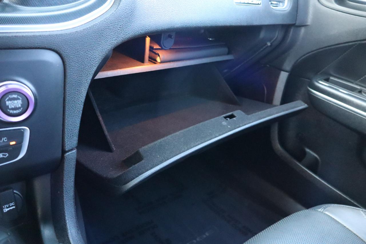 Dodge Charger 4dr Sdn Road/Track RWD 2015