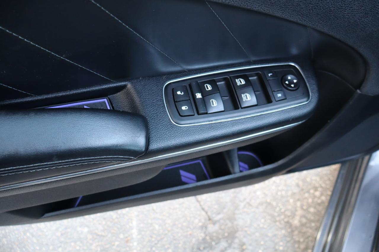 Dodge Charger 4dr Sdn Road/Track RWD 2015