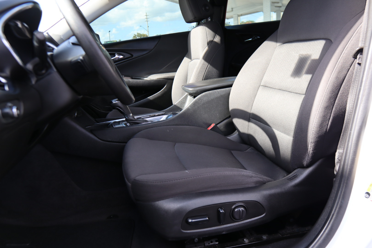 Chevrolet Malibu 4dr Sdn LT 2020 Chevrolet Malibu 4dr Sdn LT 2020