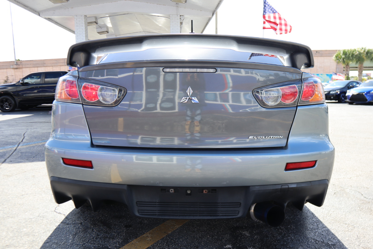 Mitsubishi Lancer Evolution 4dr Sdn Man GSR 2015 Mitsubishi Lancer Evolution 4dr Sdn Man GSR 2015