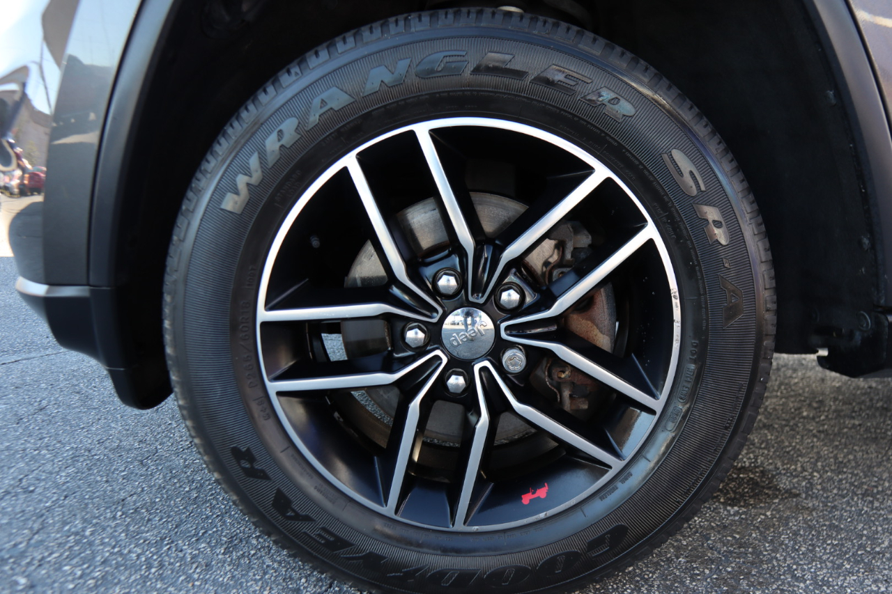 Jeep Grand Cherokee Trailhawk 4x4 *Ltd Avail* 2018 Jeep Grand Cherokee Trailhawk 4x4 *Ltd Avail* 2018