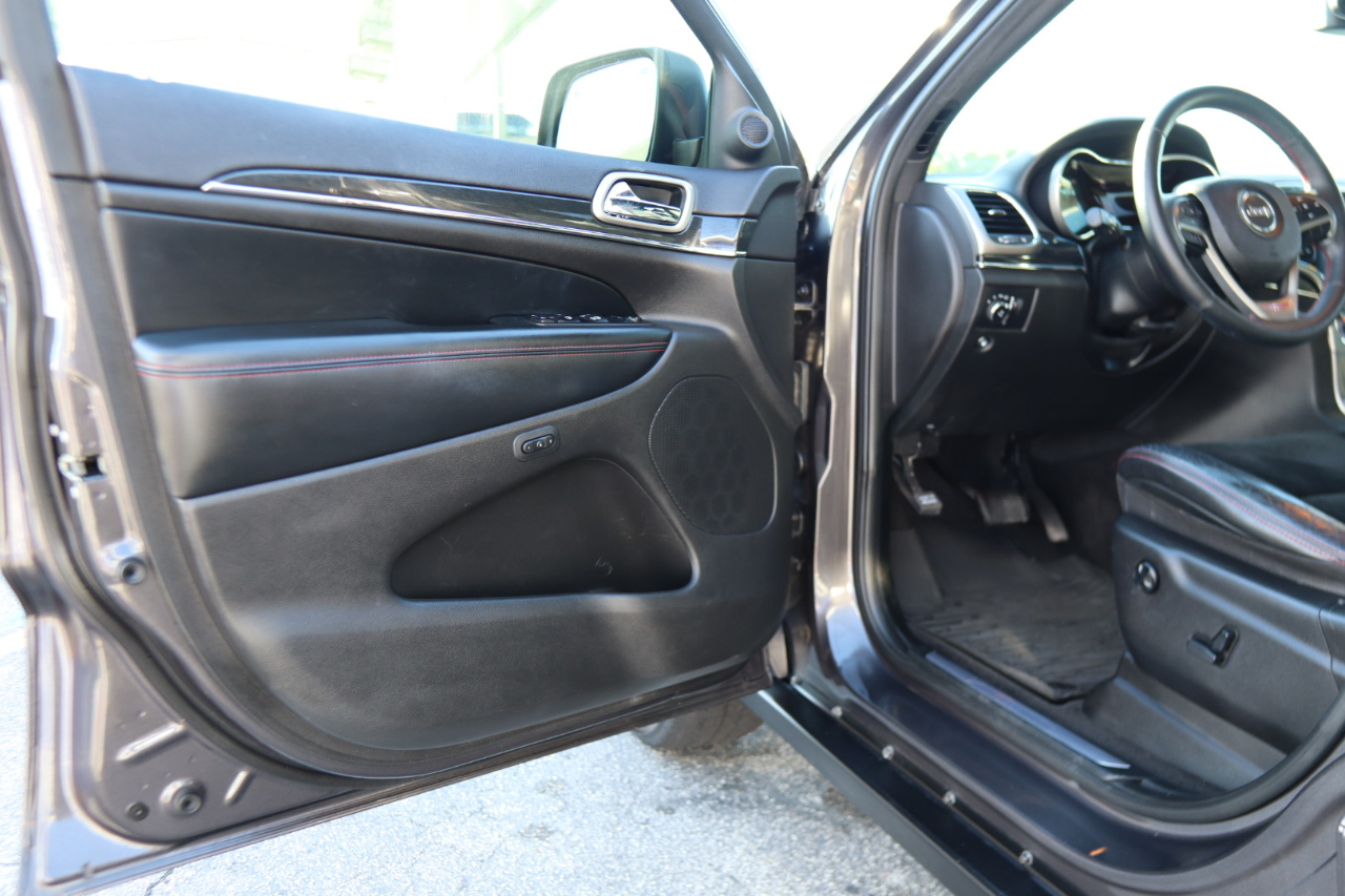 Jeep Grand Cherokee Trailhawk 4x4 *Ltd Avail* 2018 Jeep Grand Cherokee Trailhawk 4x4 *Ltd Avail* 2018