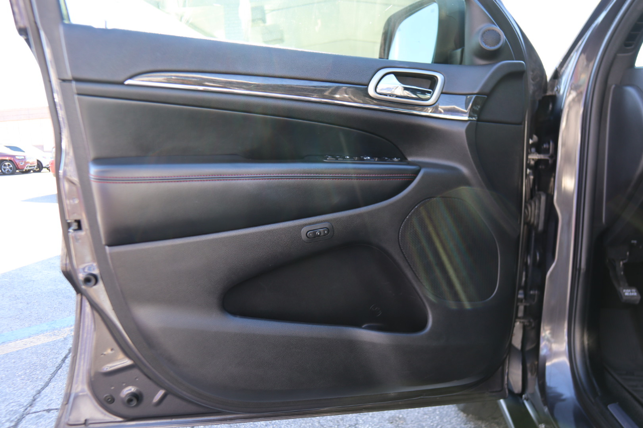 Jeep Grand Cherokee Trailhawk 4x4 *Ltd Avail* 2018 Jeep Grand Cherokee Trailhawk 4x4 *Ltd Avail* 2018