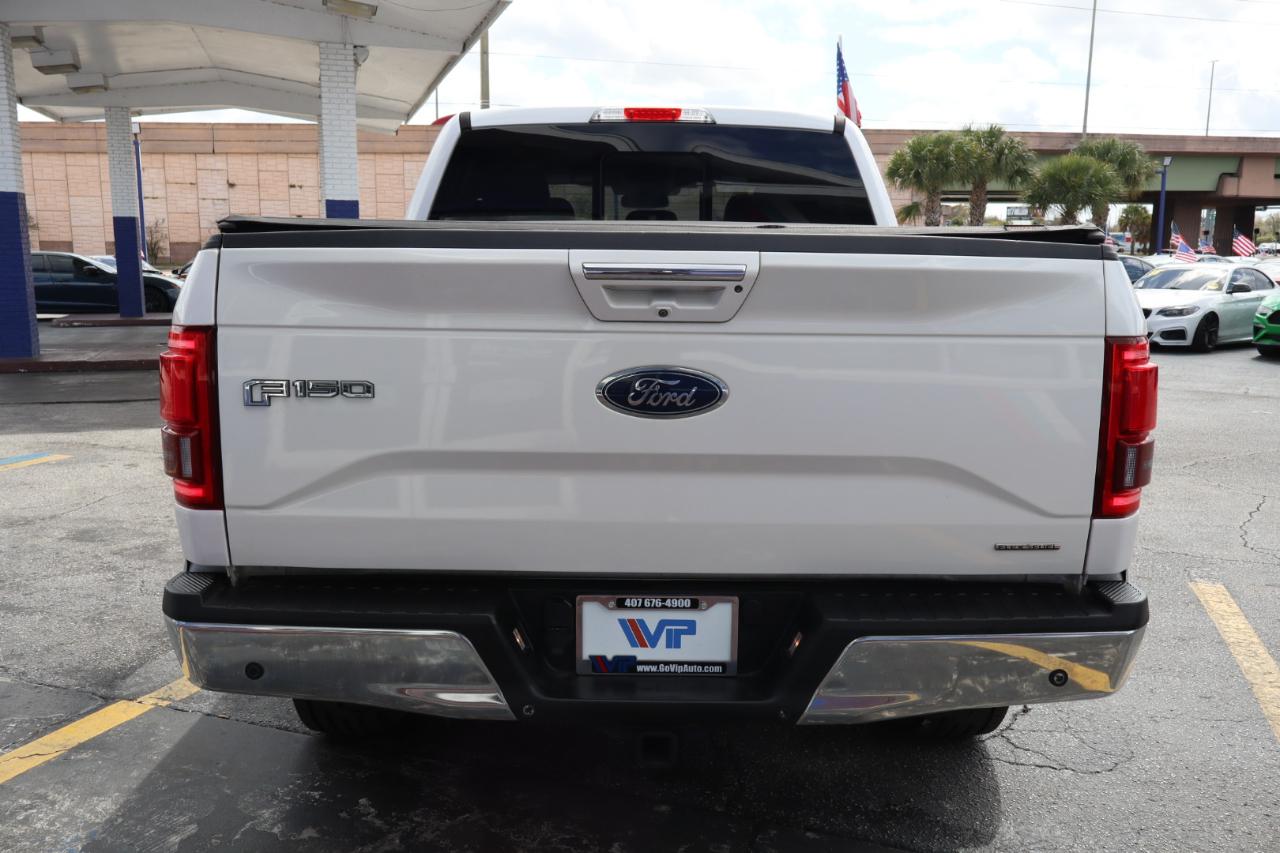 Ford F-150 4WD SuperCrew 145" Lariat 2015