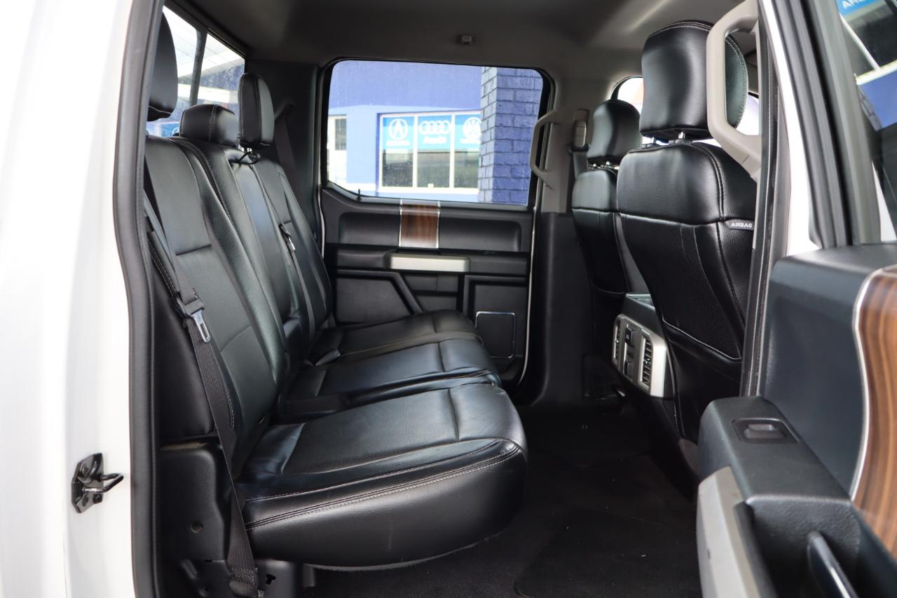 Ford F-150 4WD SuperCrew 145" Lariat 2015