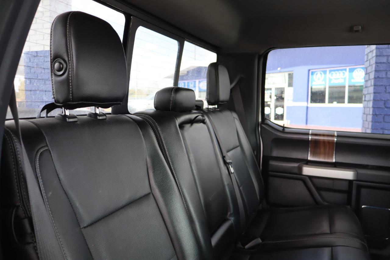 Ford F-150 4WD SuperCrew 145" Lariat 2015