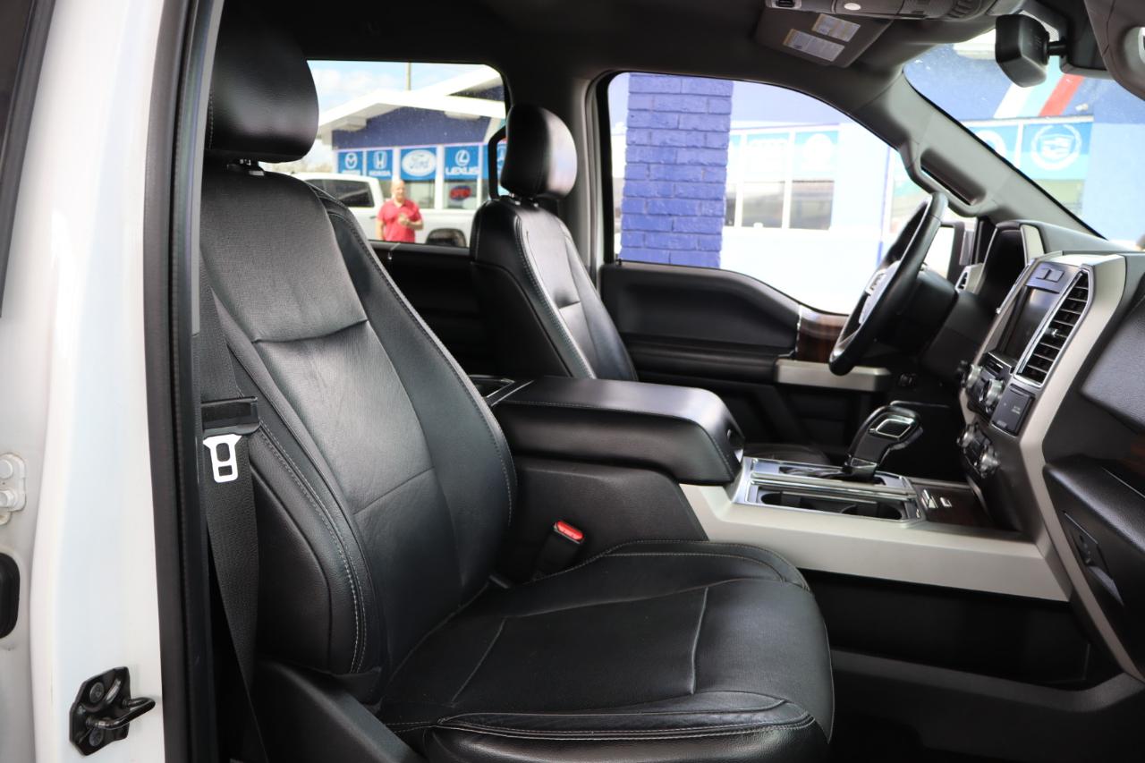 Ford F-150 4WD SuperCrew 145" Lariat 2015