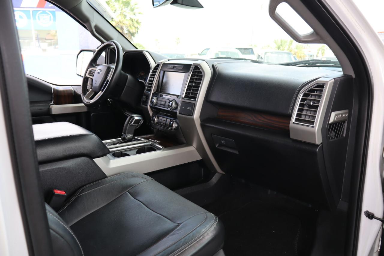 Ford F-150 4WD SuperCrew 145" Lariat 2015